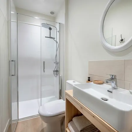 Apartment Cosy Pour 2, Sur